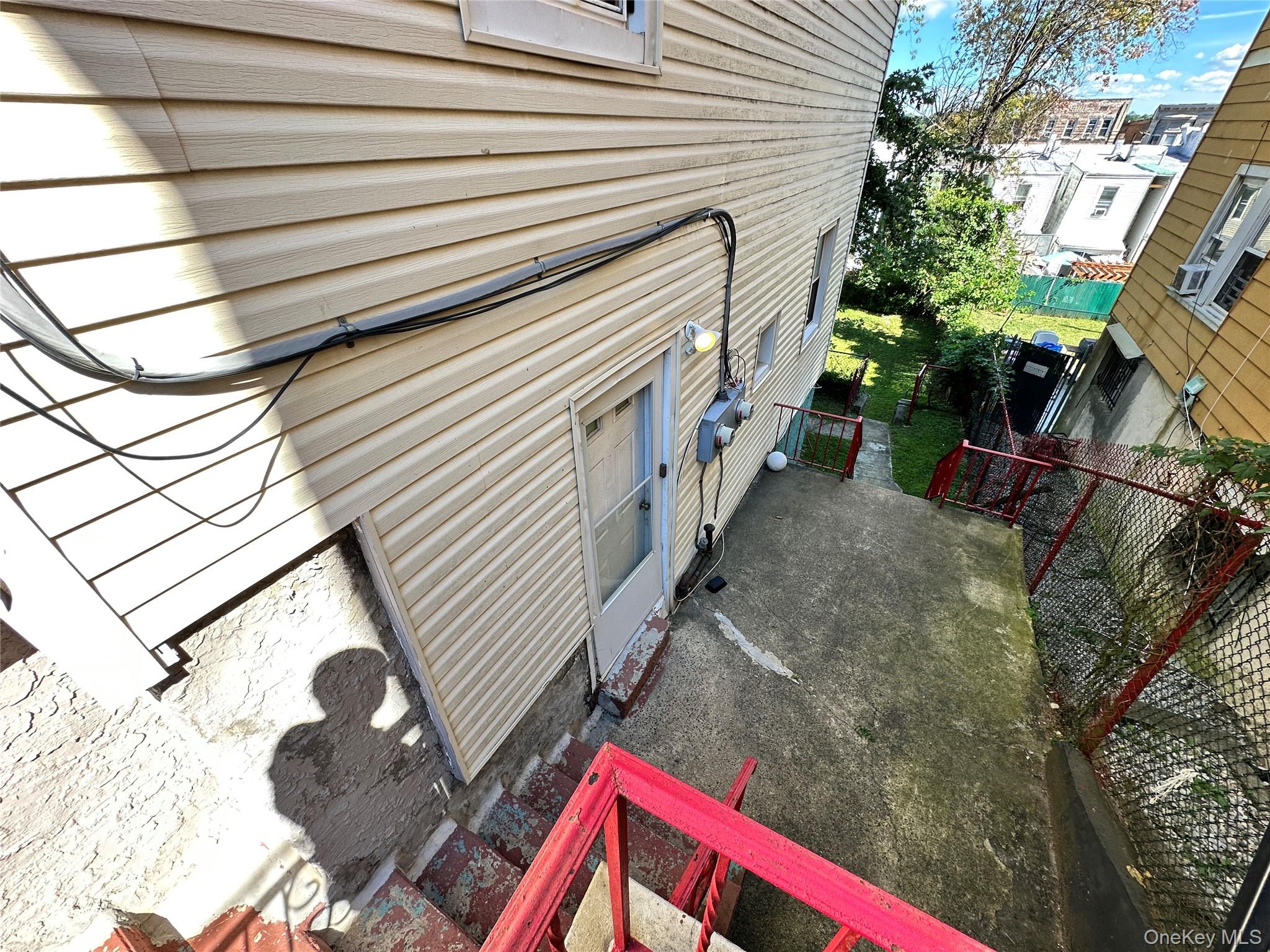 82 Waring Place 2
