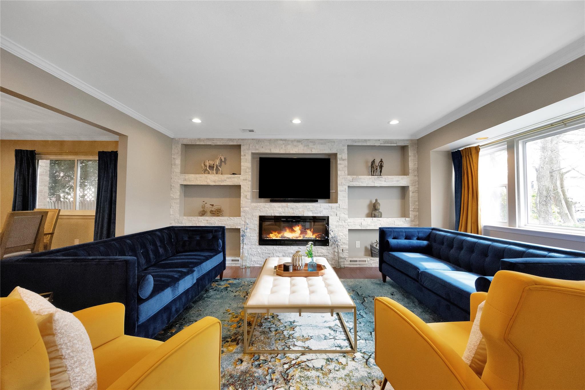 929 Carrie Court, East Meadow, New York image 2