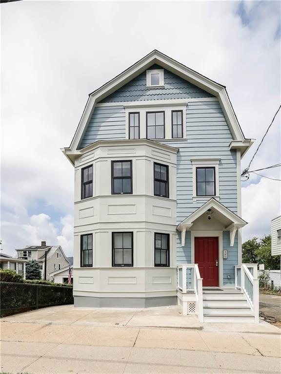 Rental Property at Warburton Avenue 1, Hastings-On-Hudson, New York - Bedrooms: 3 
Bathrooms: 3 
Rooms: 5  - $6,950 MO.