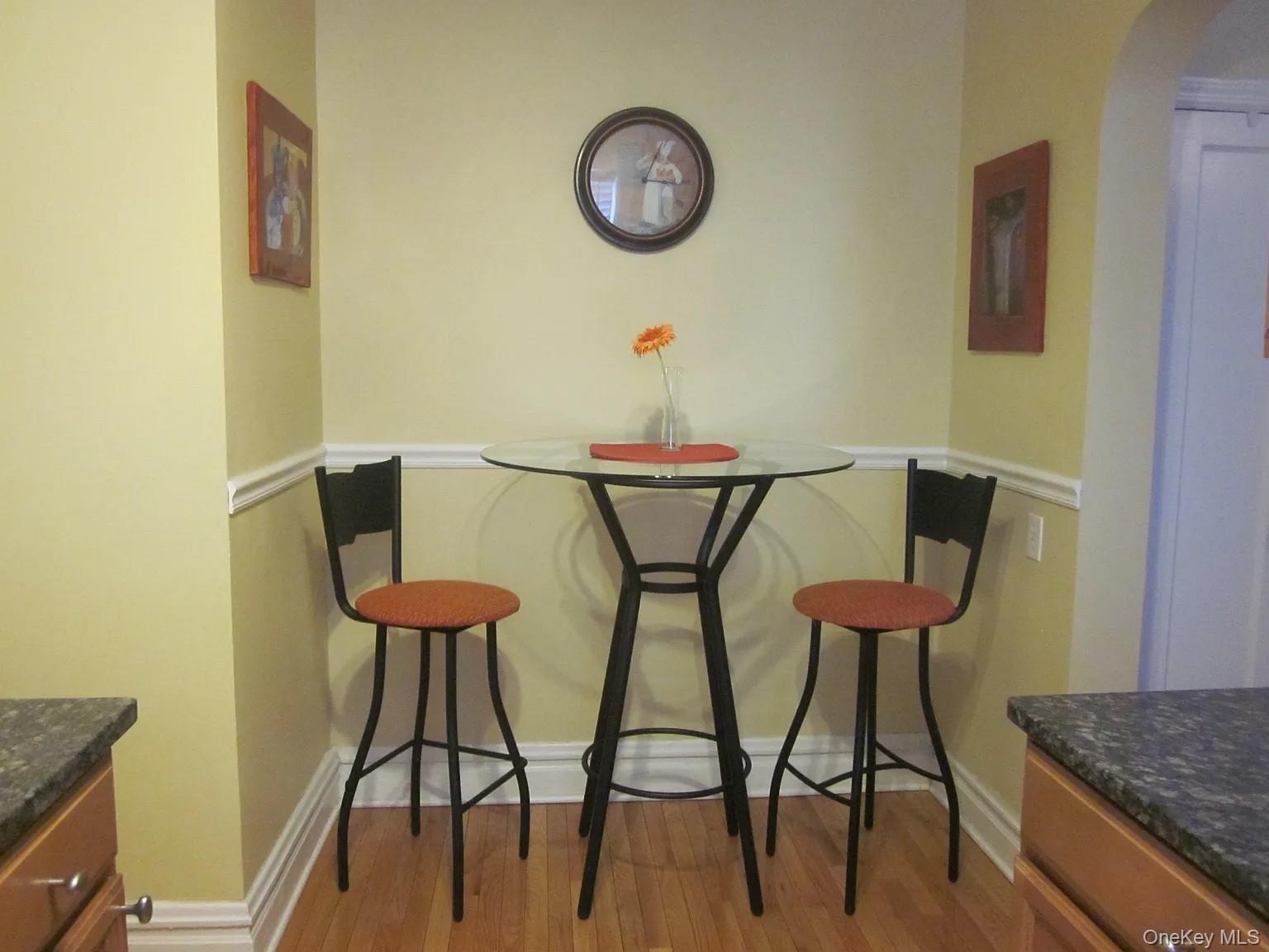 1 Franklin Avenue 4DD