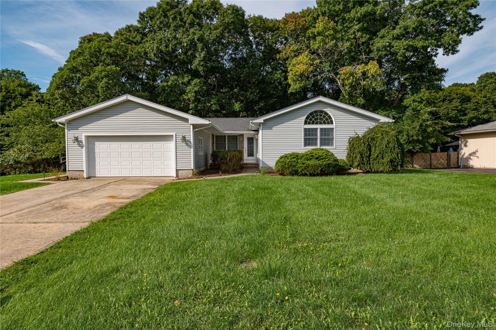 Photo of 20 Valley Drive, East Moriches, NY 11940 (MLS # 1040625)