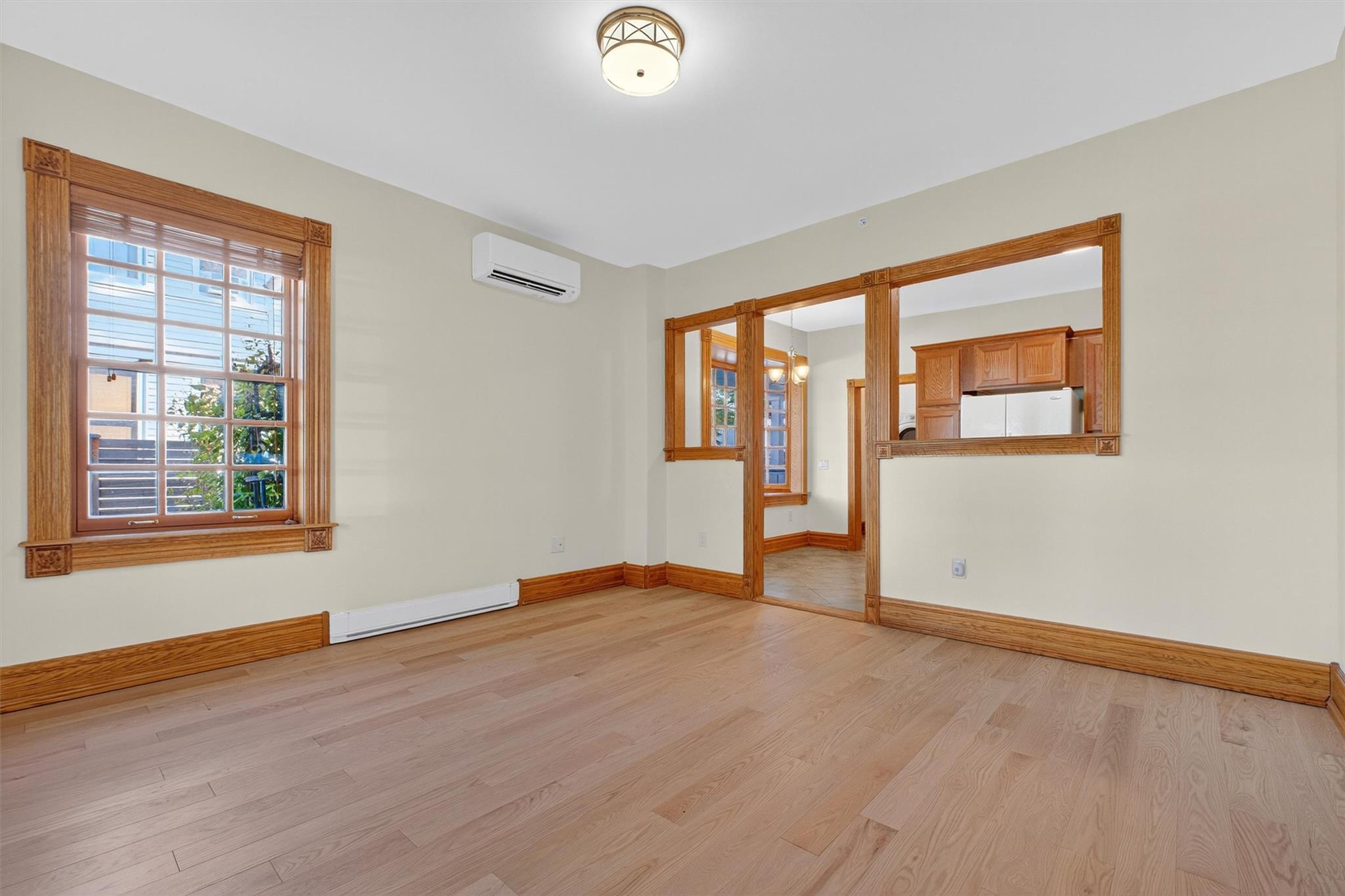 Beacon, New York 12508, United States, ,1 BathroomBathrooms,Residential,Active,179213