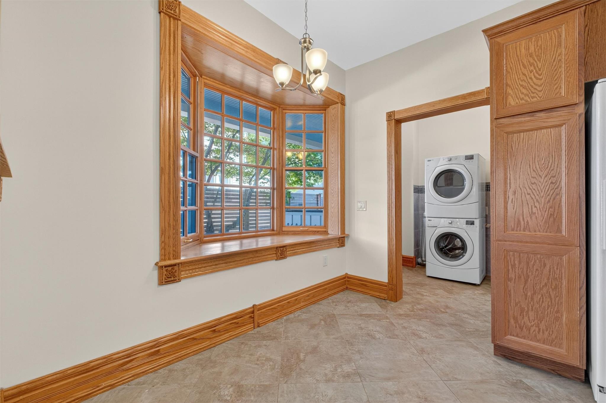 Beacon, New York 12508, United States, ,1 BathroomBathrooms,Residential,Active,179213