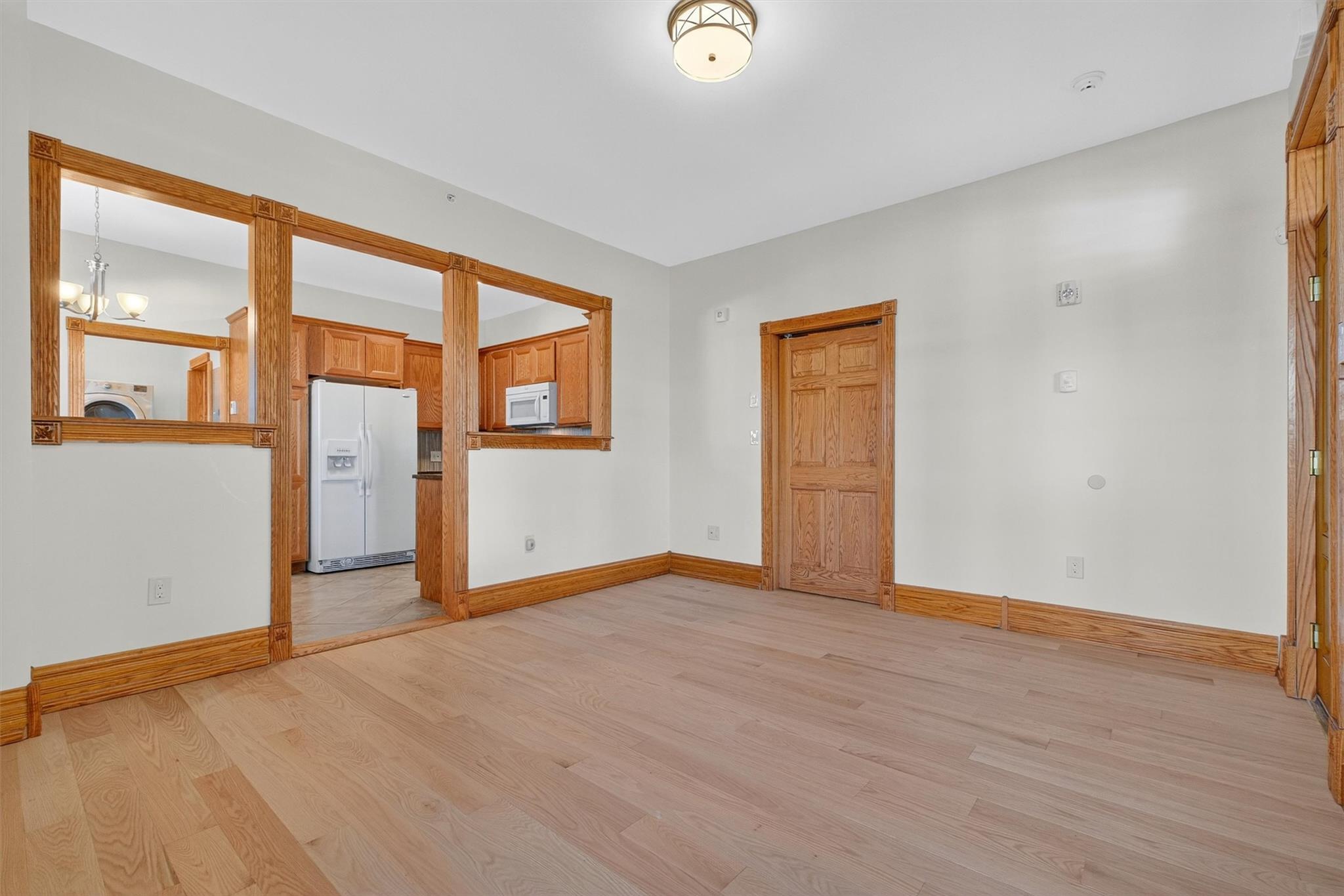 Beacon, New York 12508, United States, ,1 BathroomBathrooms,Residential,Active,179213