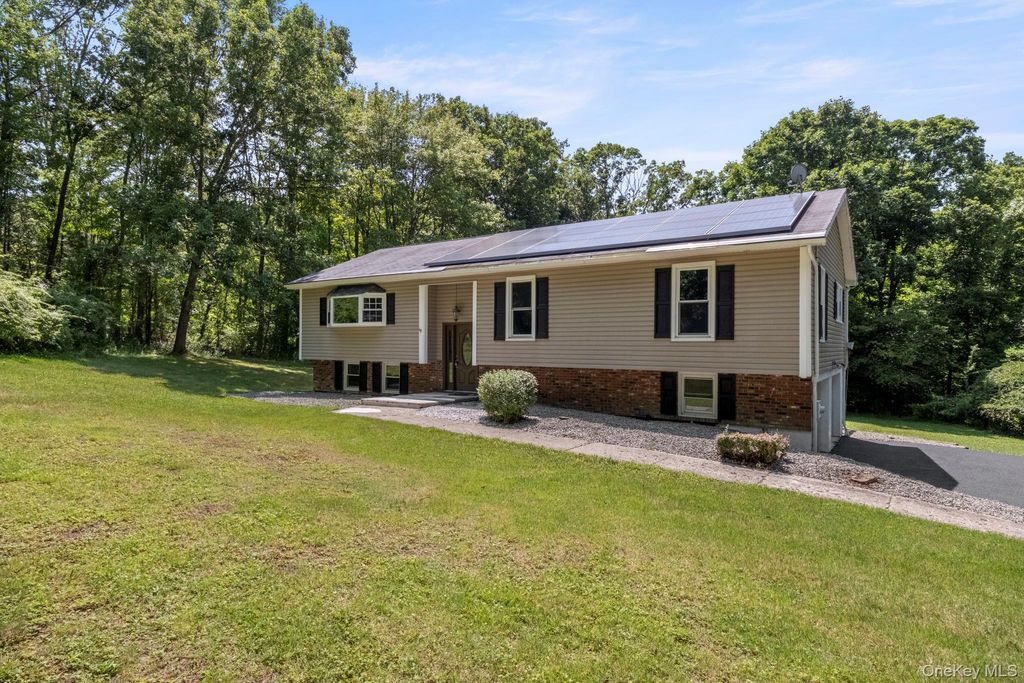 Photo of 35 Penaluna Road, Monroe, NY 10950 (MLS # 1029220)