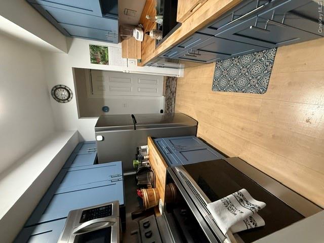 415 Cherry Hill Drive 415