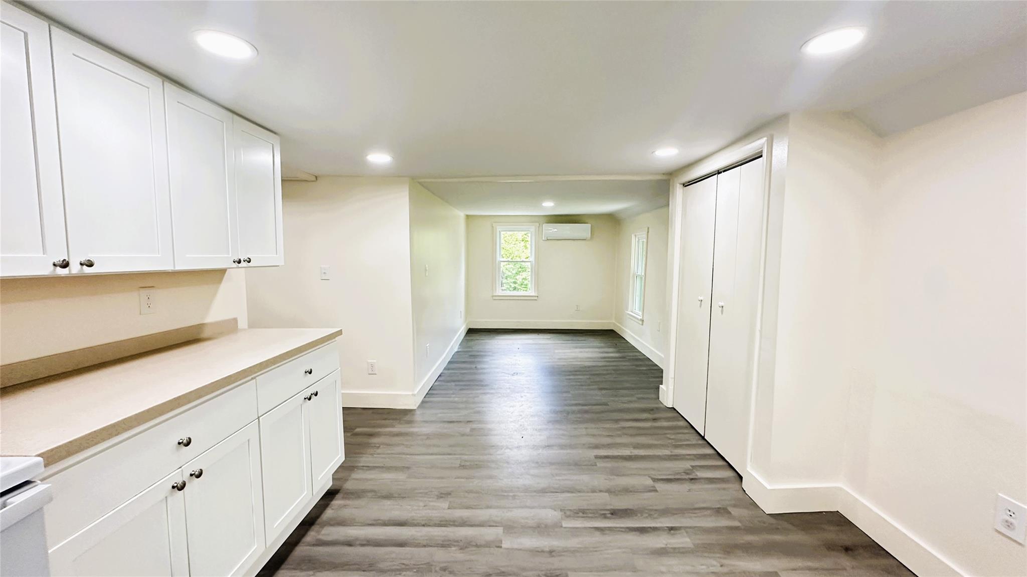 Highland, New York 12528, United States, 2 Bedrooms Bedrooms, ,1 BathroomBathrooms,Residential,Active,161657