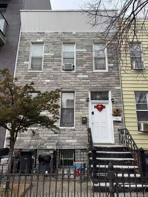 Photo of 87 Stanhope Street, Brooklyn, NY 11221 (MLS # 968466)
