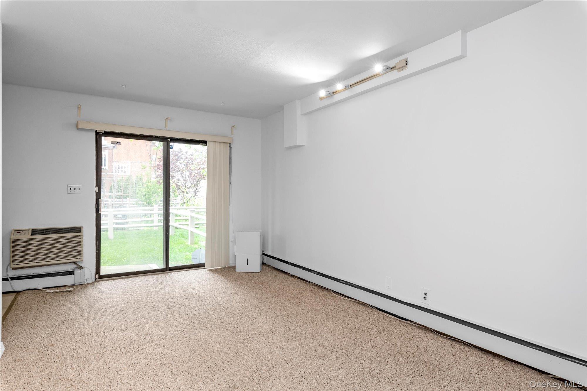 2-20 Capstan Court 102B