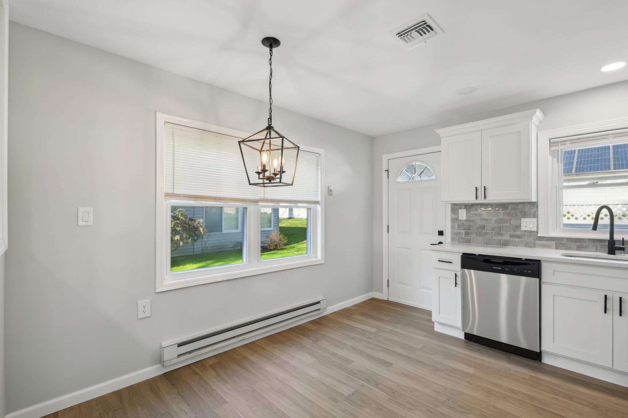 156 Laurance Lane, Ridge, New York image 10
