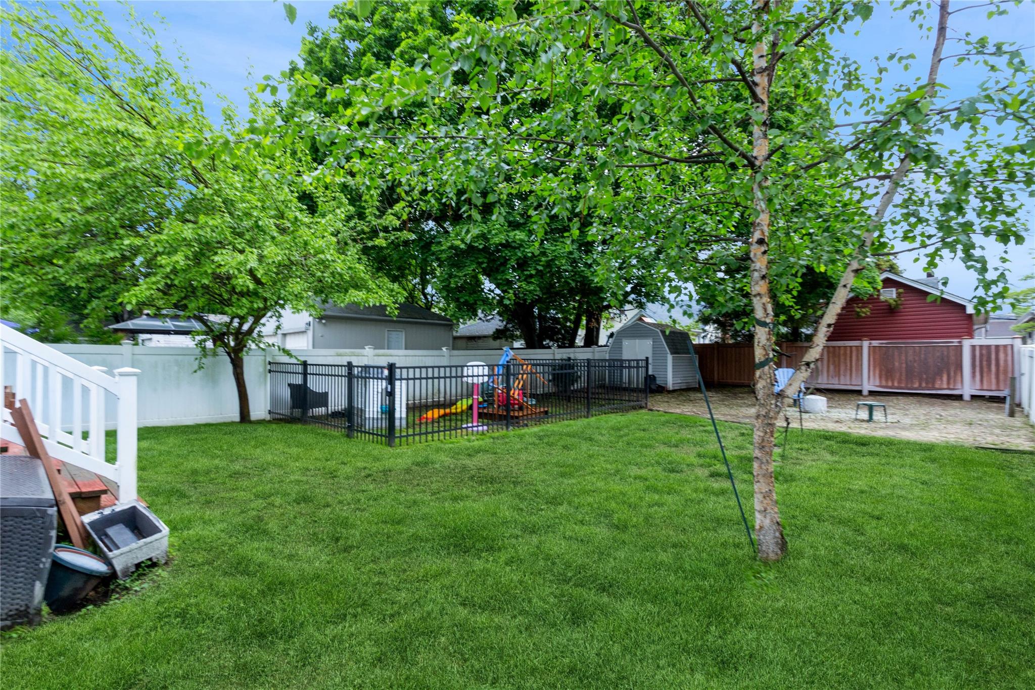 85 Lexington Avenue, Malverne, New York image 30