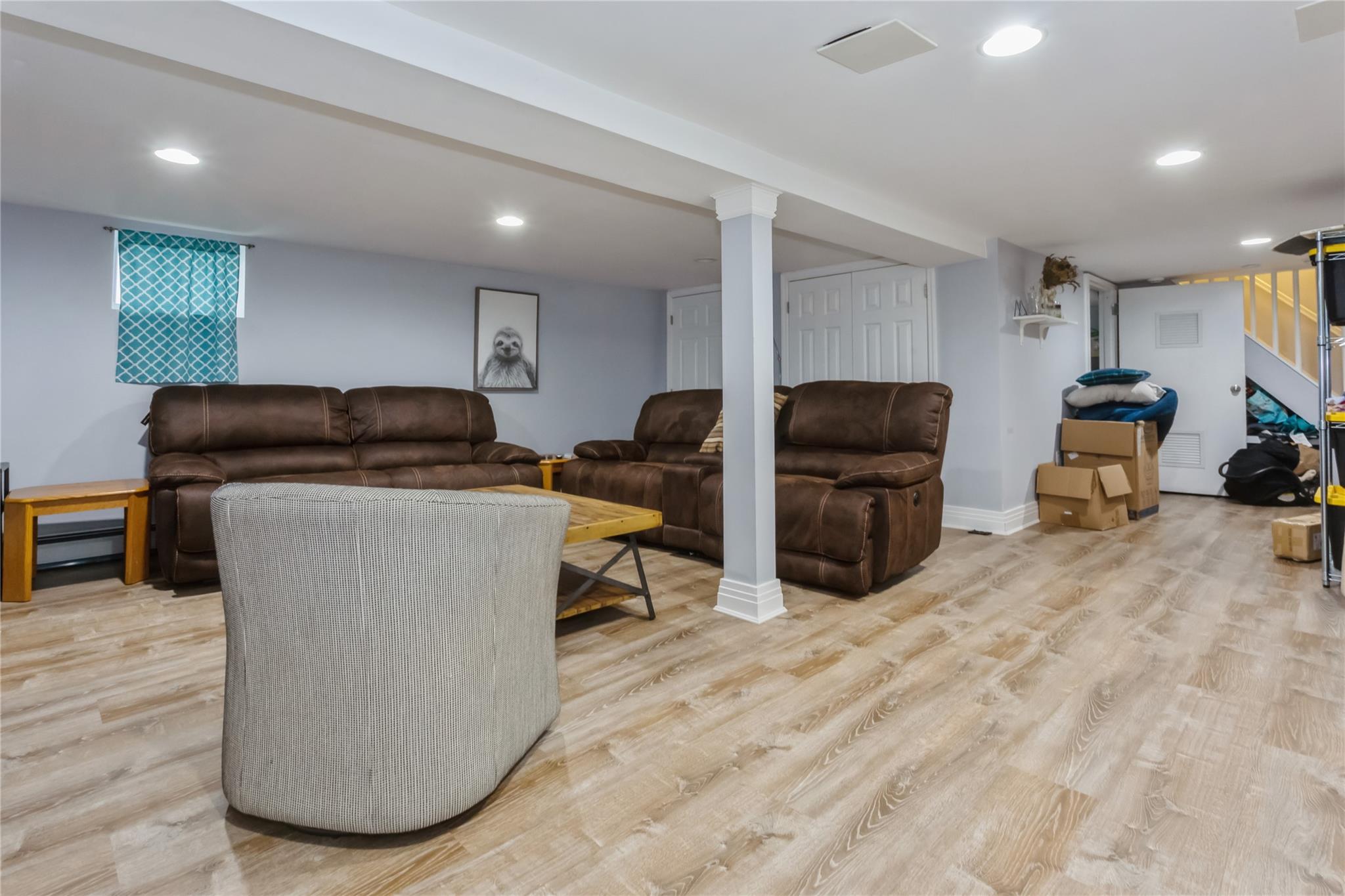 85 Lexington Avenue, Malverne, New York image 24