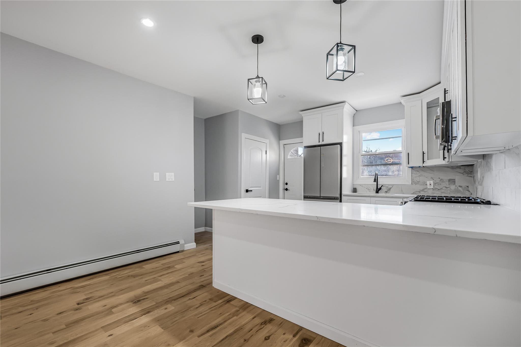 2561 Radcliff Avenue, Bronx, New York image 21