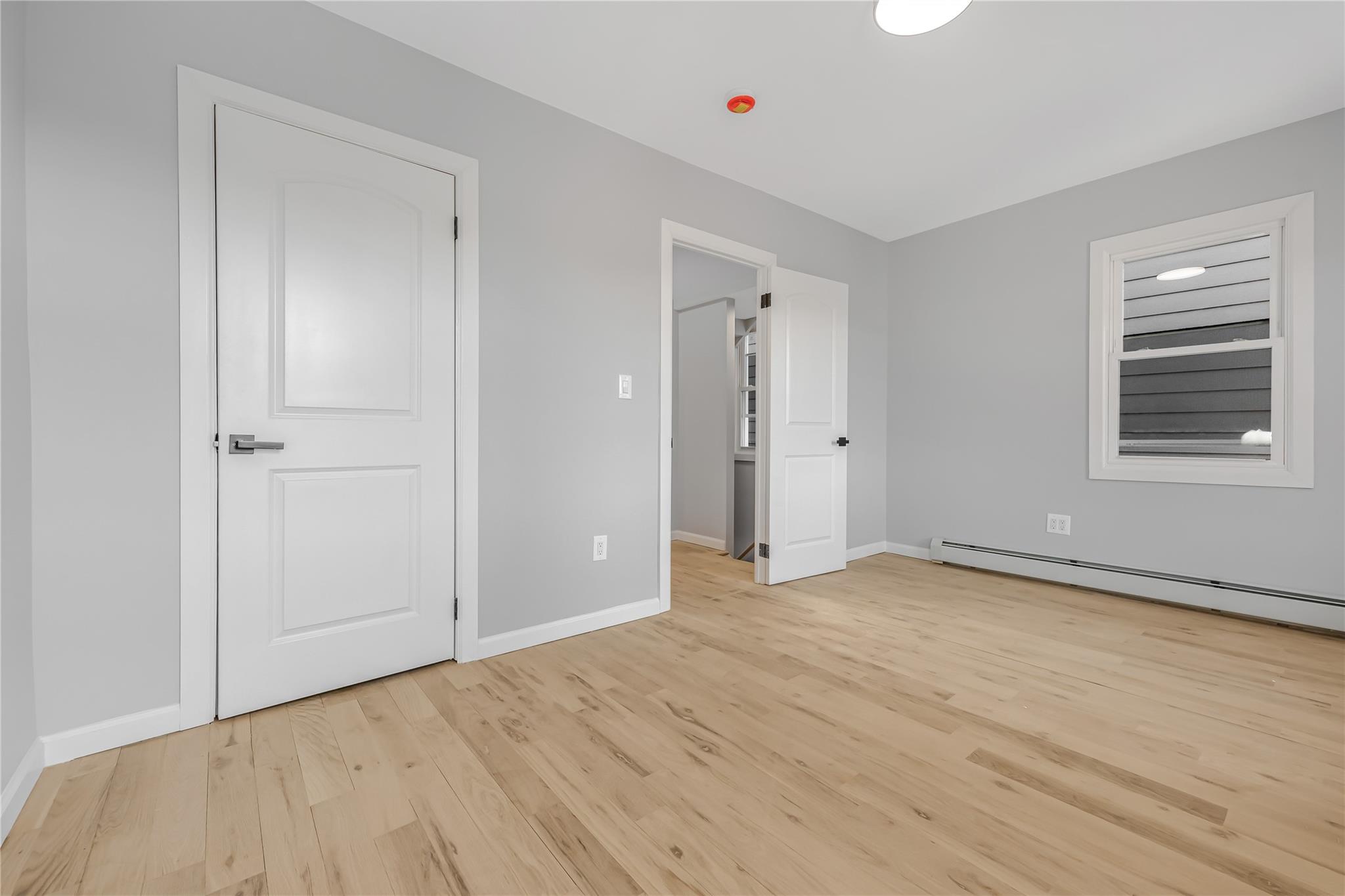 2561 Radcliff Avenue, Bronx, New York image 33