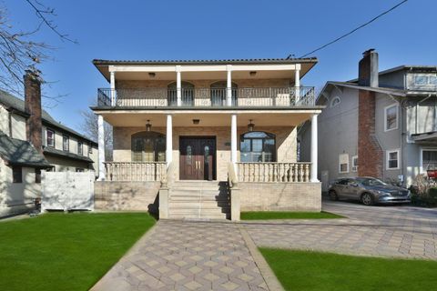 84-29 Kendrick Place Jamaica Estates NY 11432