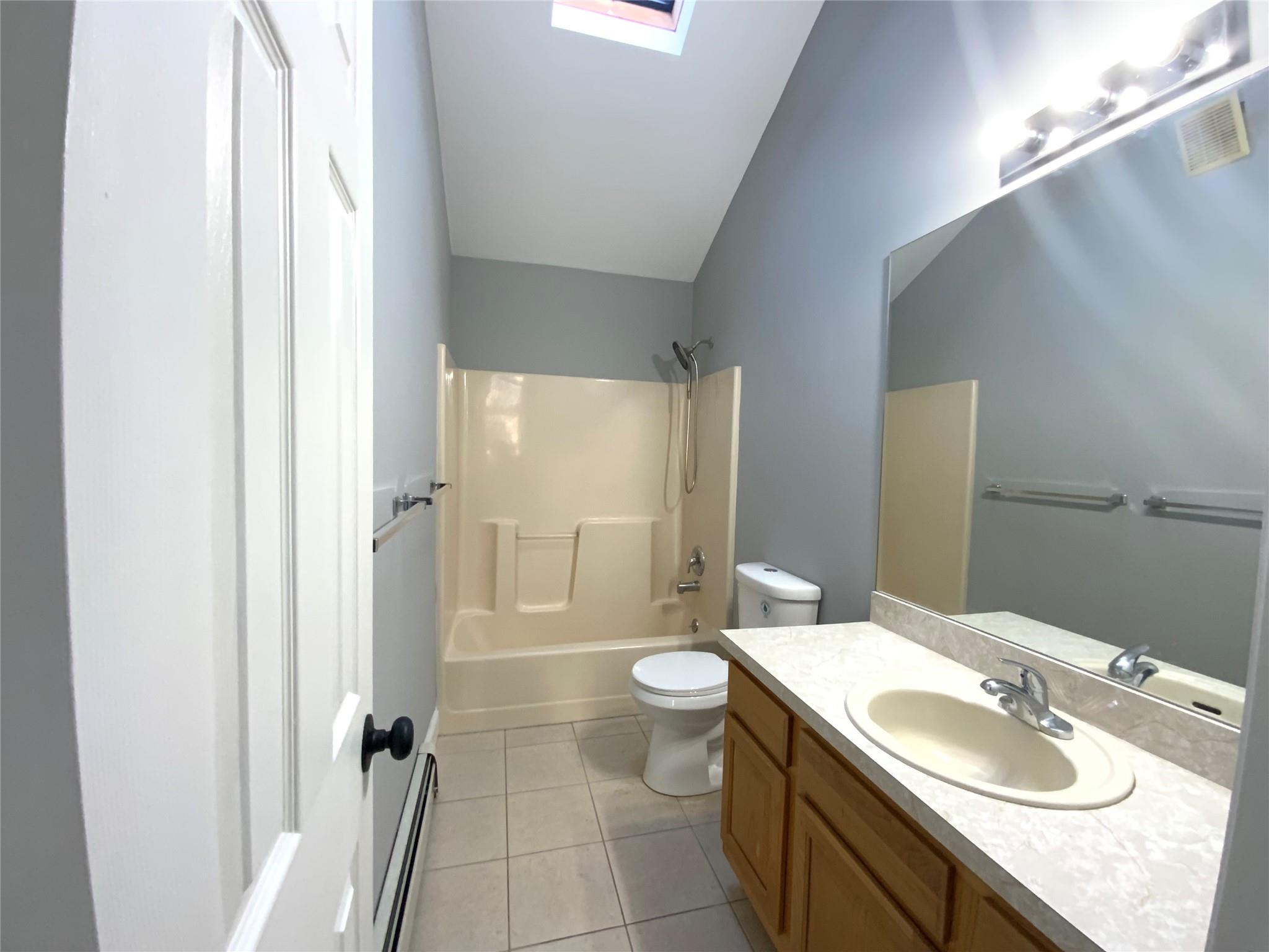 283 Blue Point Road, Farmingville, New York image 16