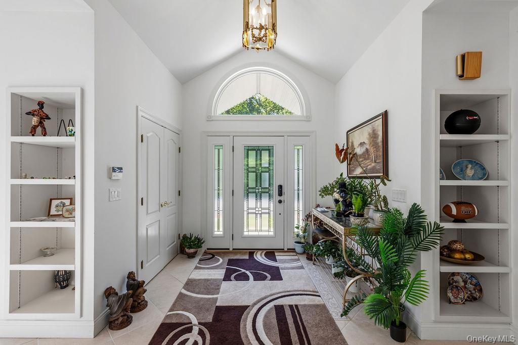 16 Katavolos Drive