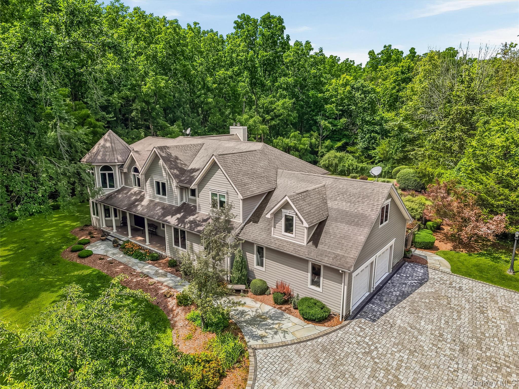 7 Greenfield Drive