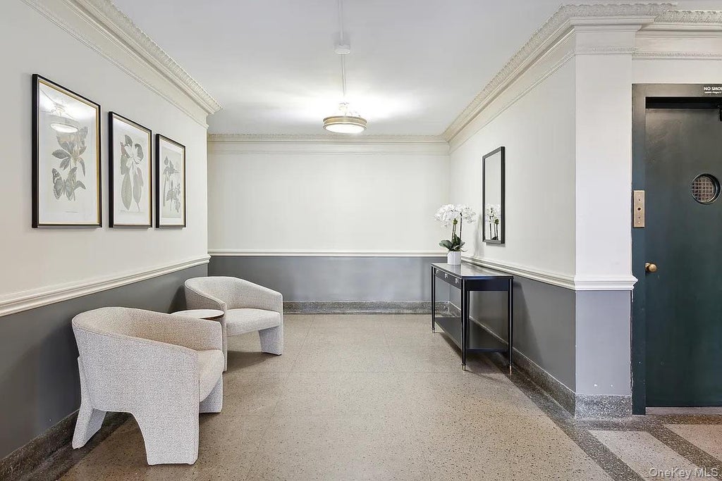 Photo of 148-09 Northern Boulevard #6L, Flushing, NY 11355 (MLS # 1052428)