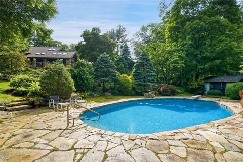 Homes For Sale - 217 Trinity Pass<br/> Westchester County, Pound Ridge, NY 10576