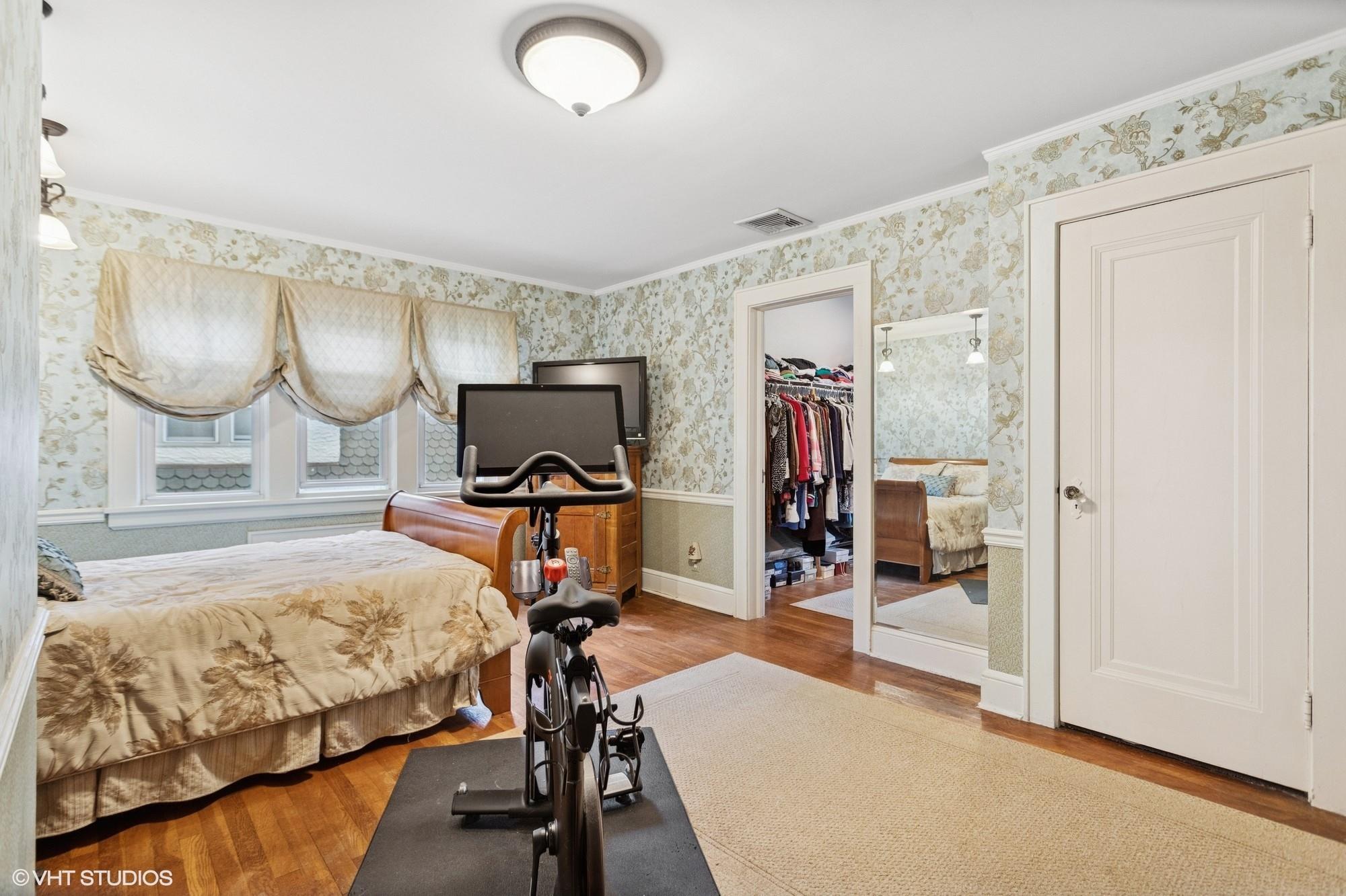 42 Hillcrest Avenue, Larchmont, New York image 15