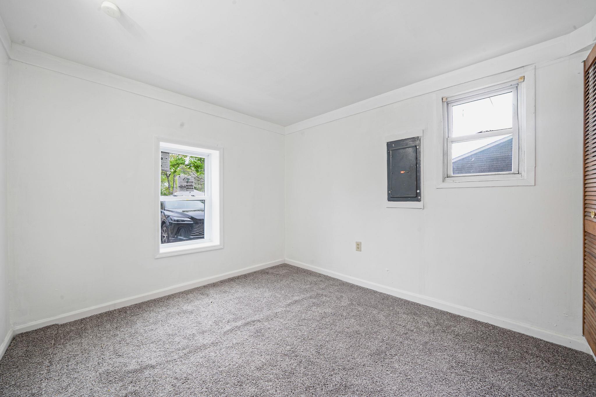 760 Spur Drive, Bay Shore, New York image 19