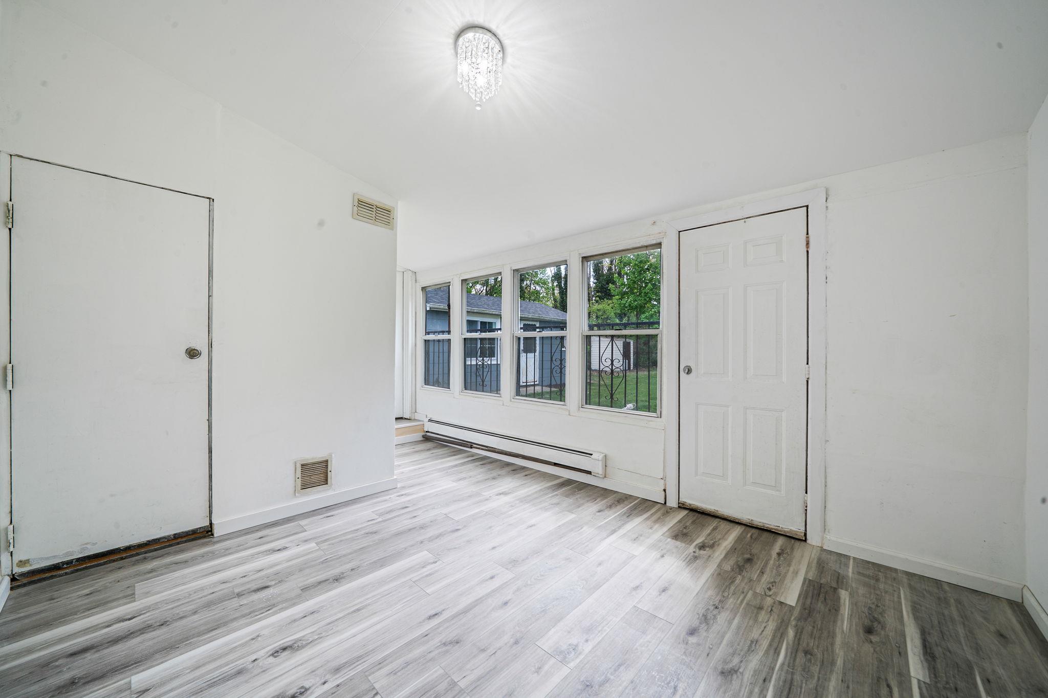 760 Spur Drive, Bay Shore, New York image 23