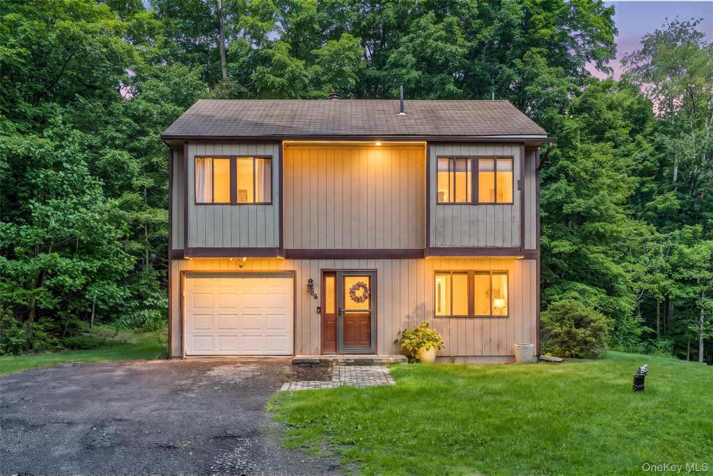 Photo of 66 Whitetail Run, Chester, NY 10918 (MLS # 1033721)