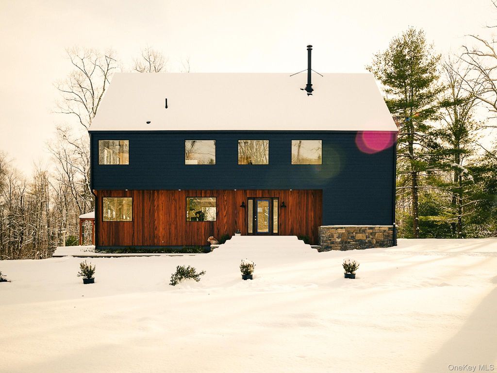 Photo of 186 Vly Atwood Road, Stone Ridge, NY 12484 (MLS # 957710)