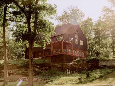 Homes For Sale - 186 Vly Atwood Road<br/> Stone Ridge, NY 12484