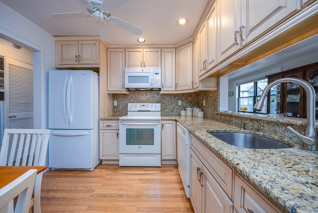 349 Sierra Vista Lane, Valley Cottage, New York image 20