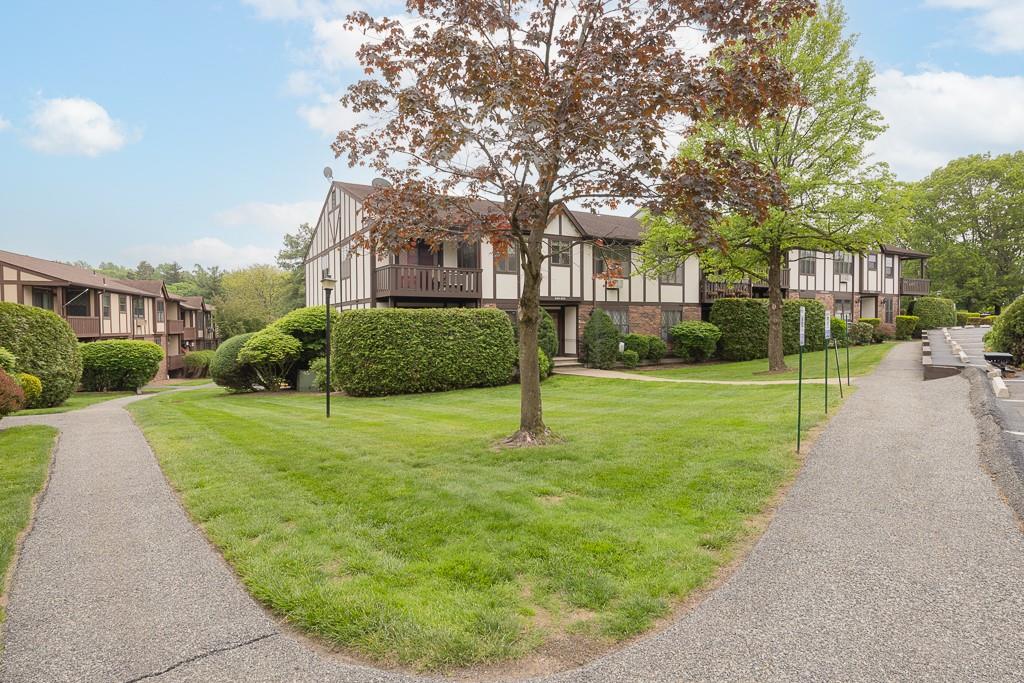 349 Sierra Vista Lane, Valley Cottage, New York image 3
