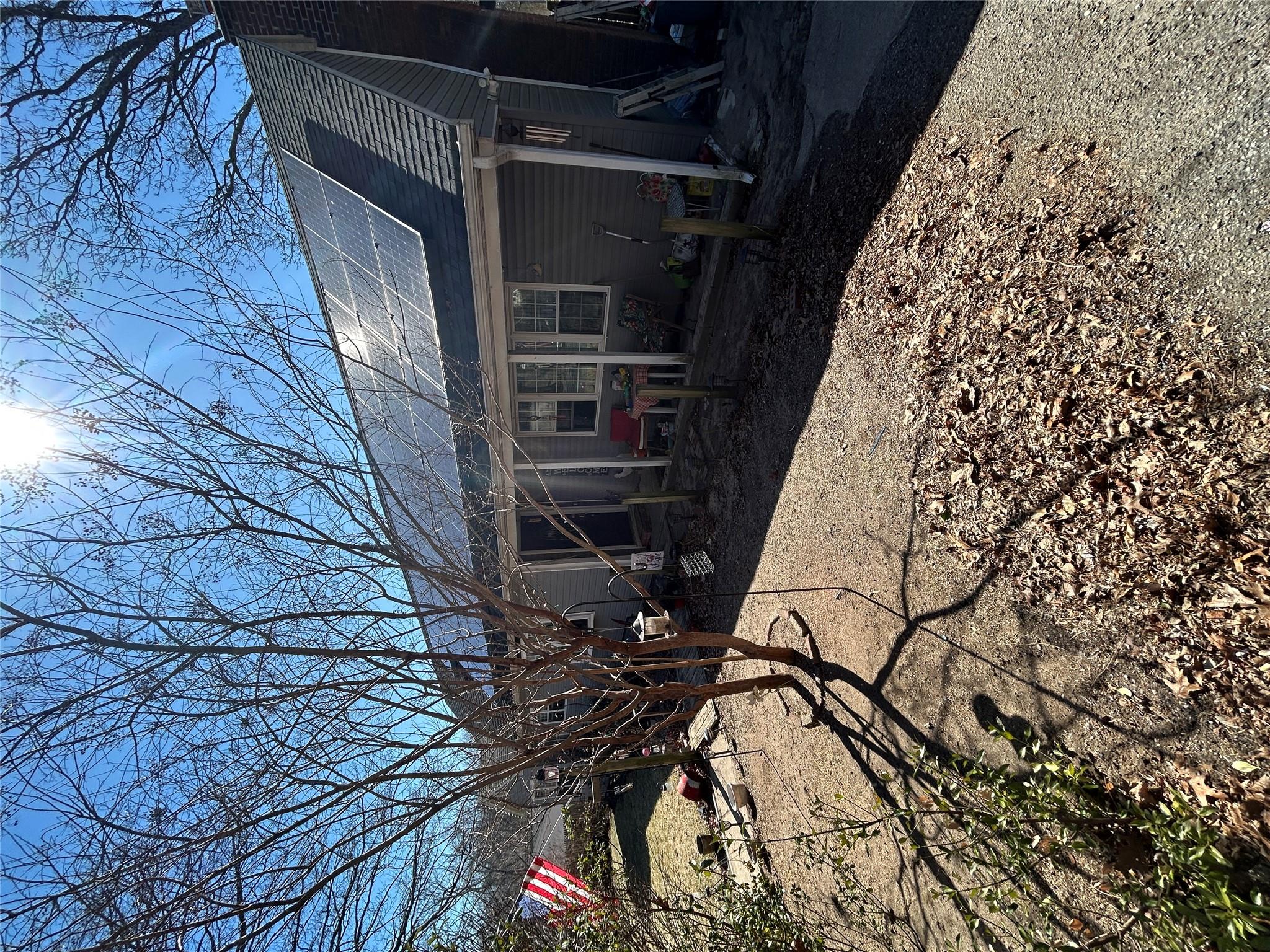 56 W 6th Street, Ronkonkoma, New York image 4