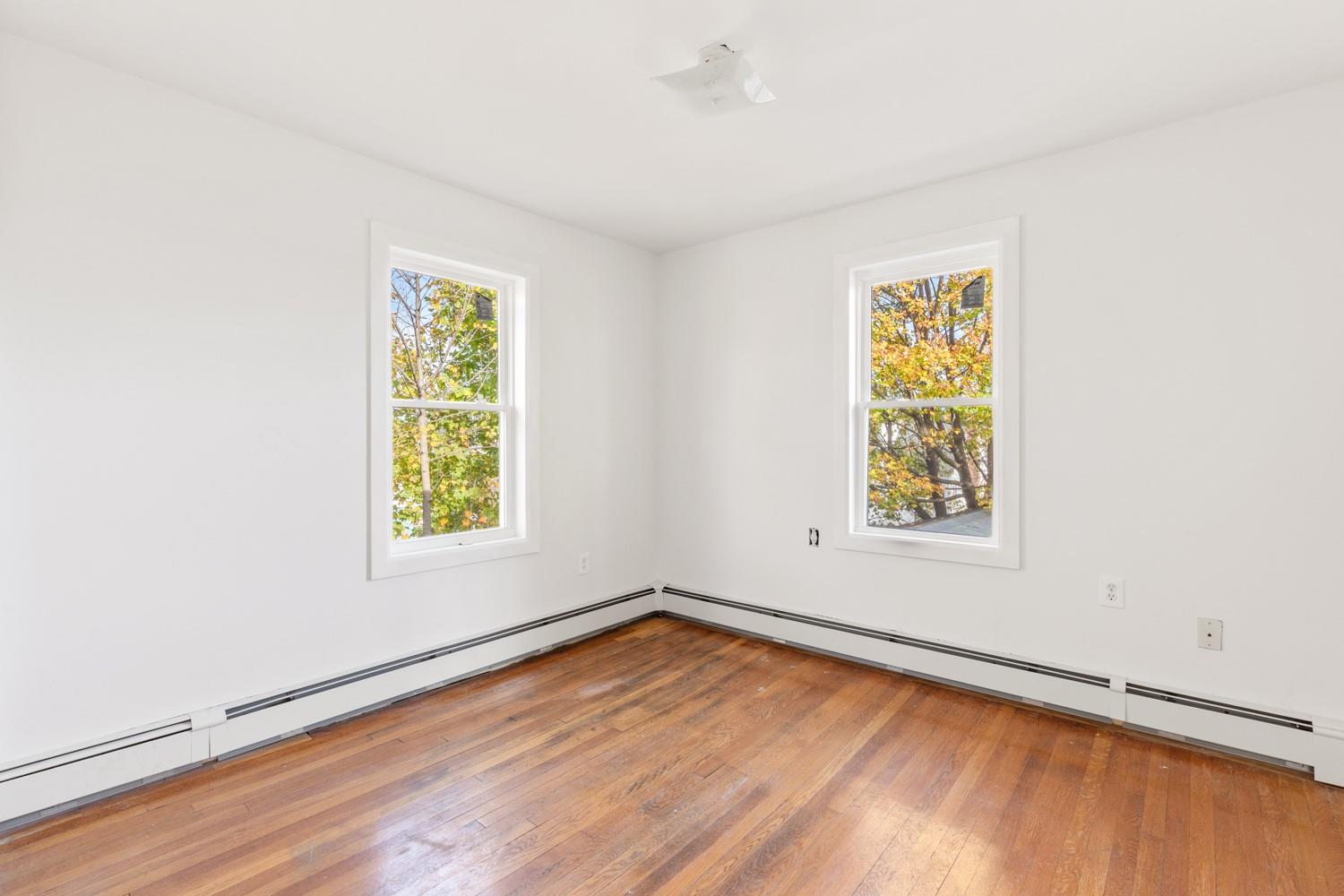 30 Verazzano Avenue, Copiague, New York image 17