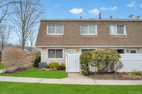 Condo For Sale - 199 Storm Drive<br/> Holtsville, NY 11742
