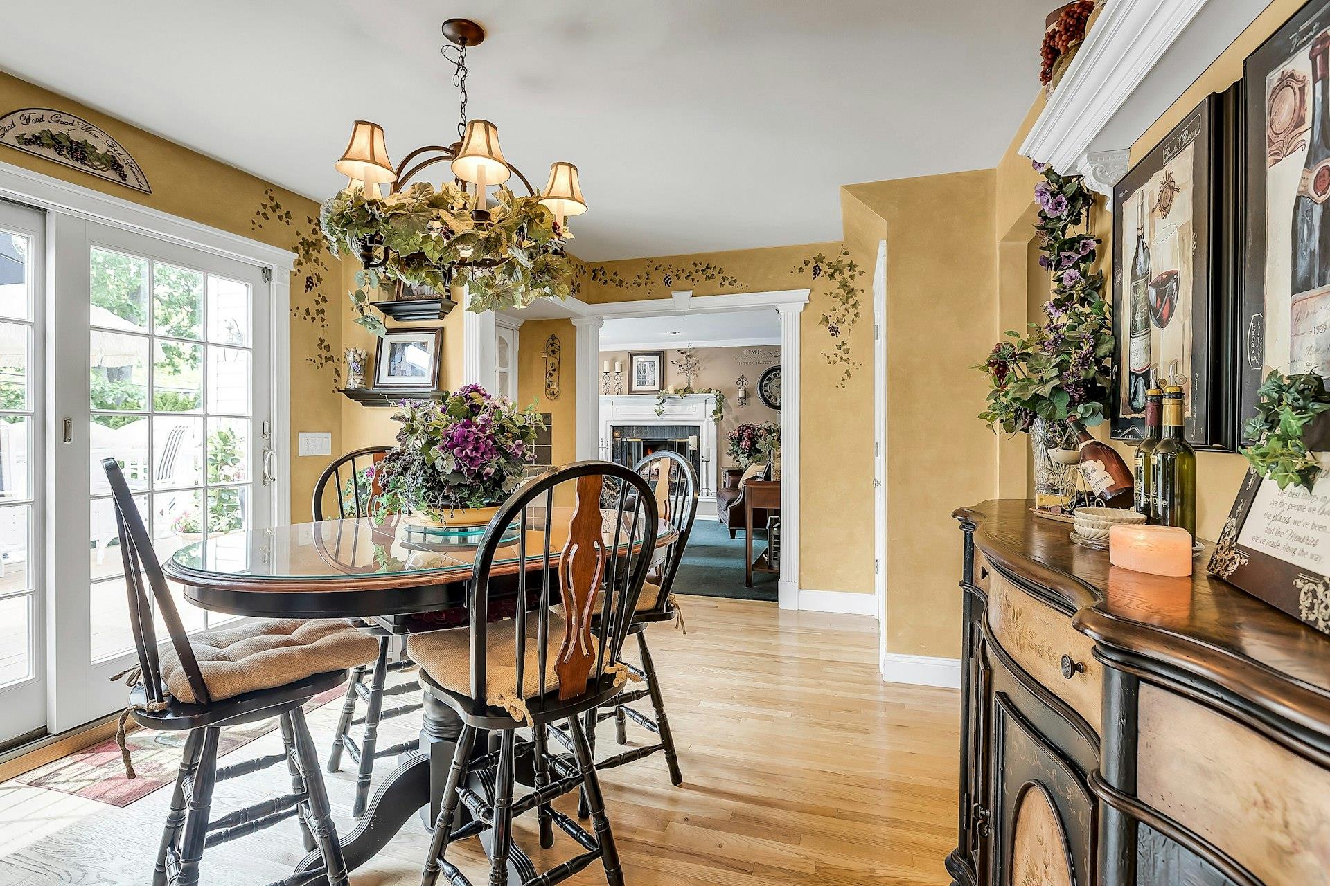 258 Timberpoint Road, East Islip, New York image 22