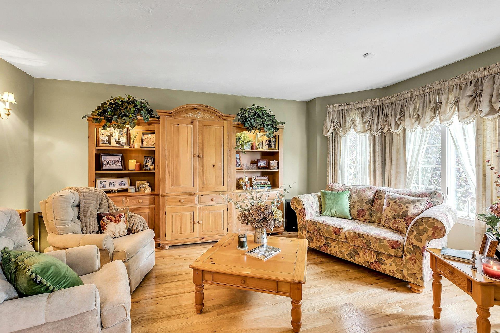 258 Timberpoint Road, East Islip, New York image 7