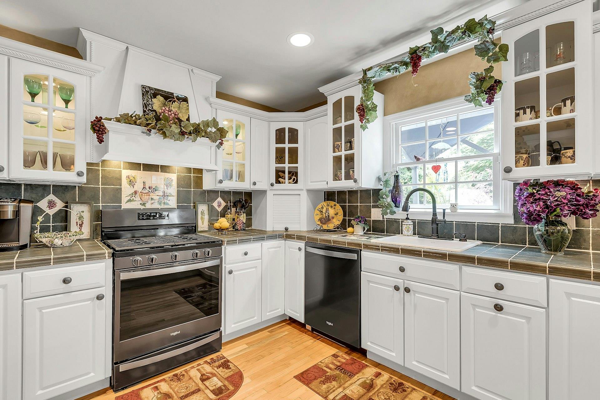 258 Timberpoint Road, East Islip, New York image 15