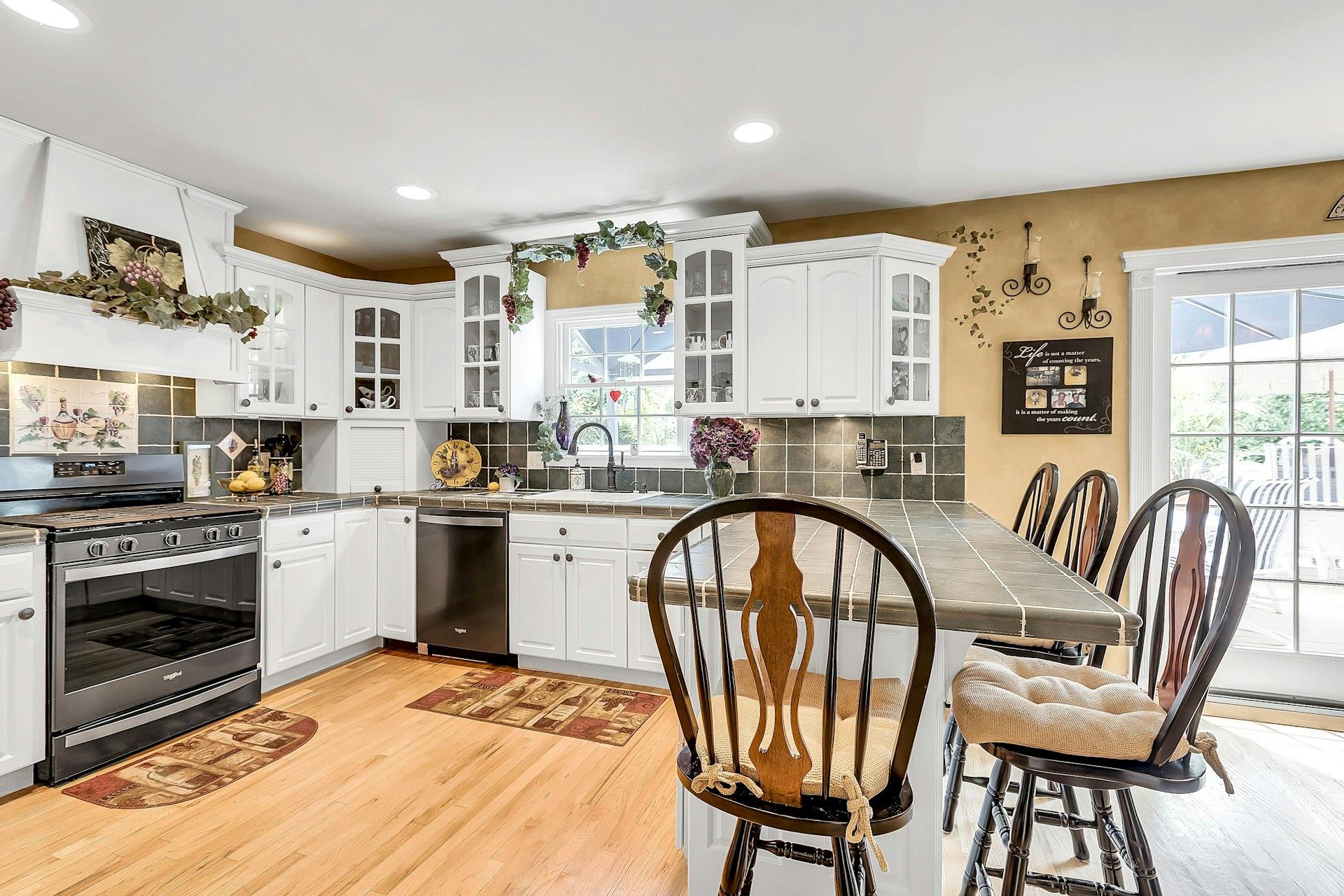 258 Timberpoint Road, East Islip, New York image 14
