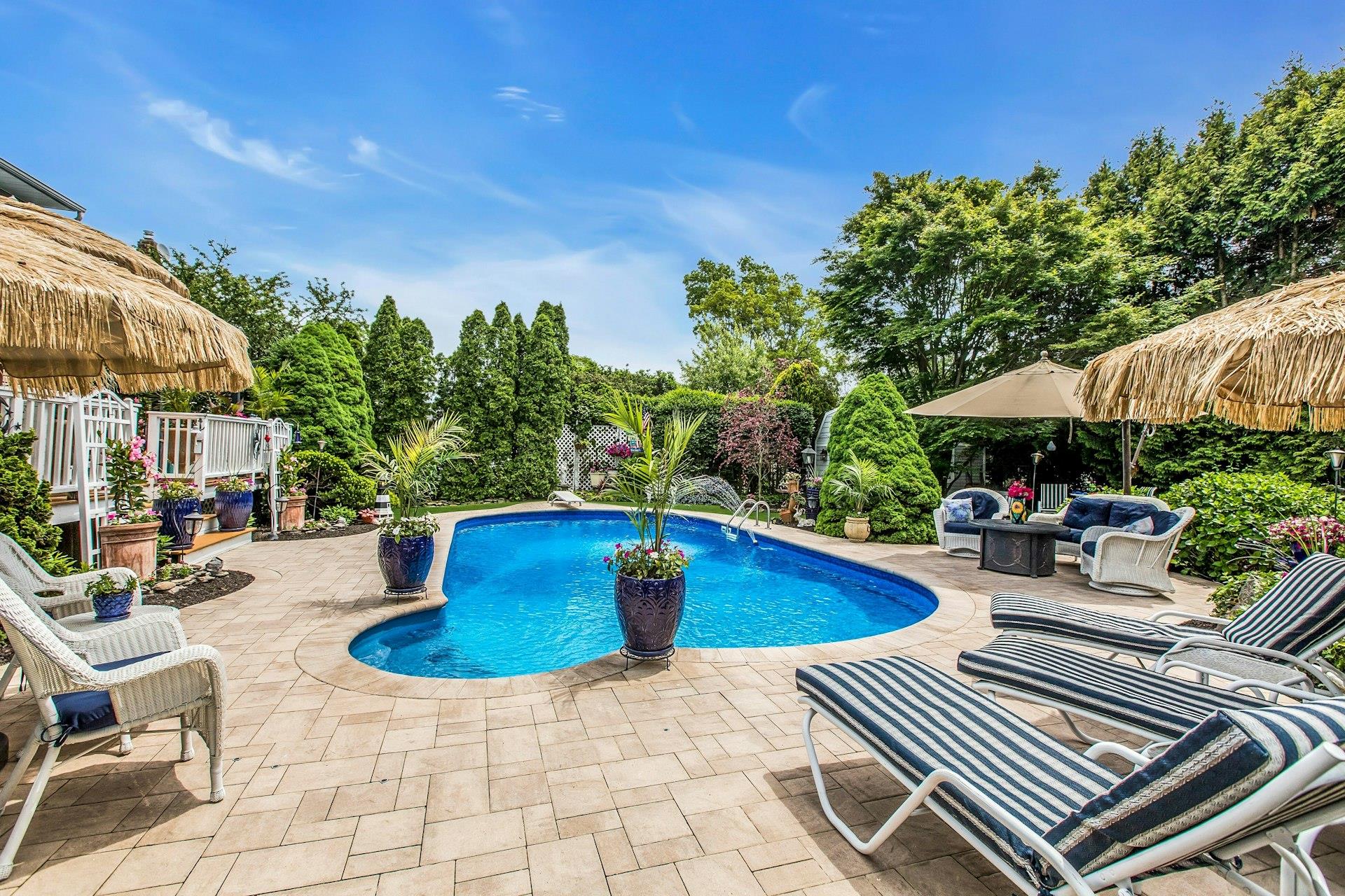 258 Timberpoint Road, East Islip, New York image 46