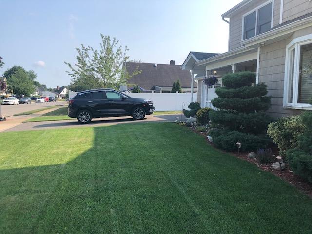 24 Raspberry Lane, Levittown, Florida image 6