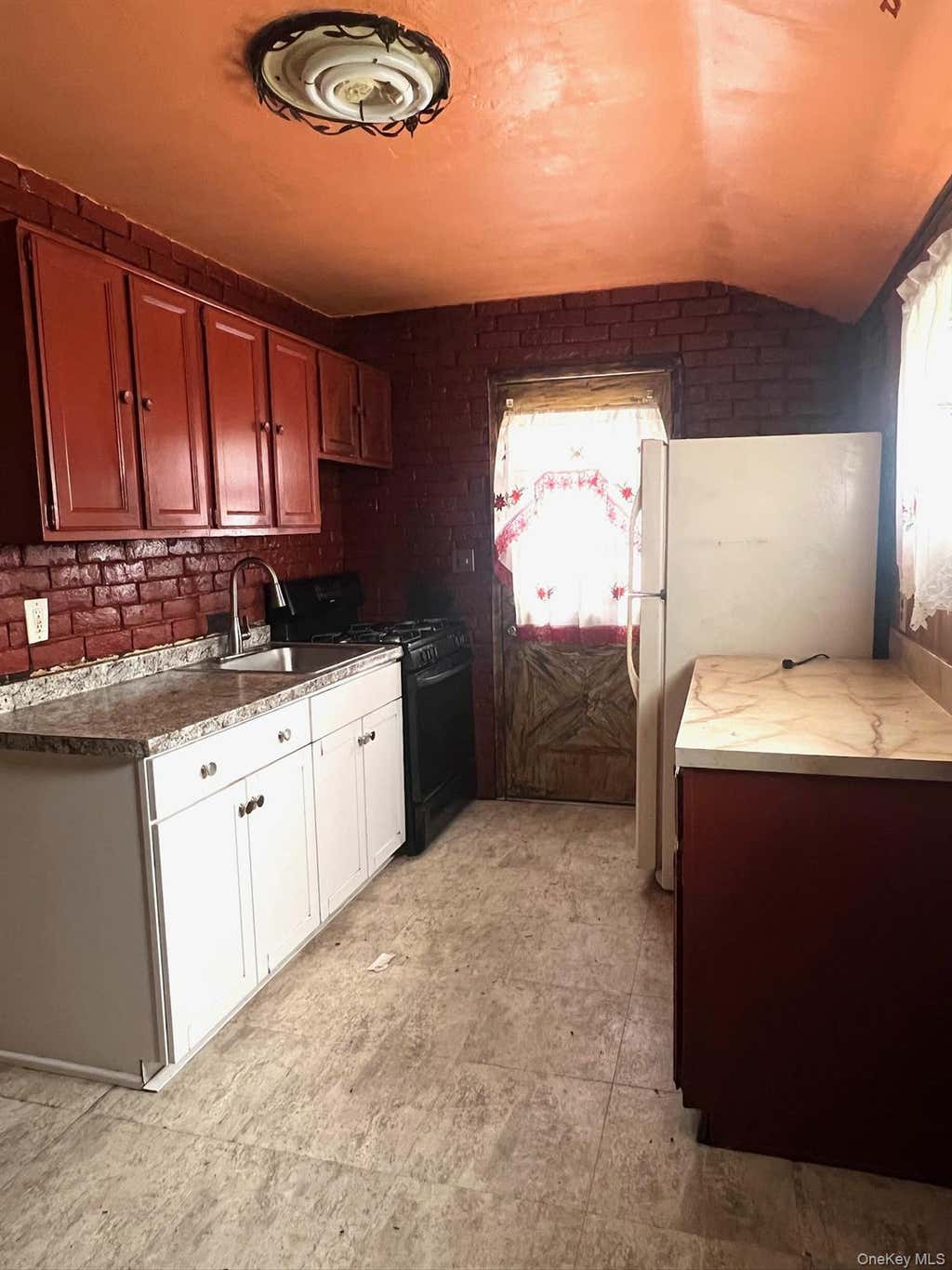 Photo of 32 Cypress Street, Central Islip, NY 11722 (MLS # 1027416)