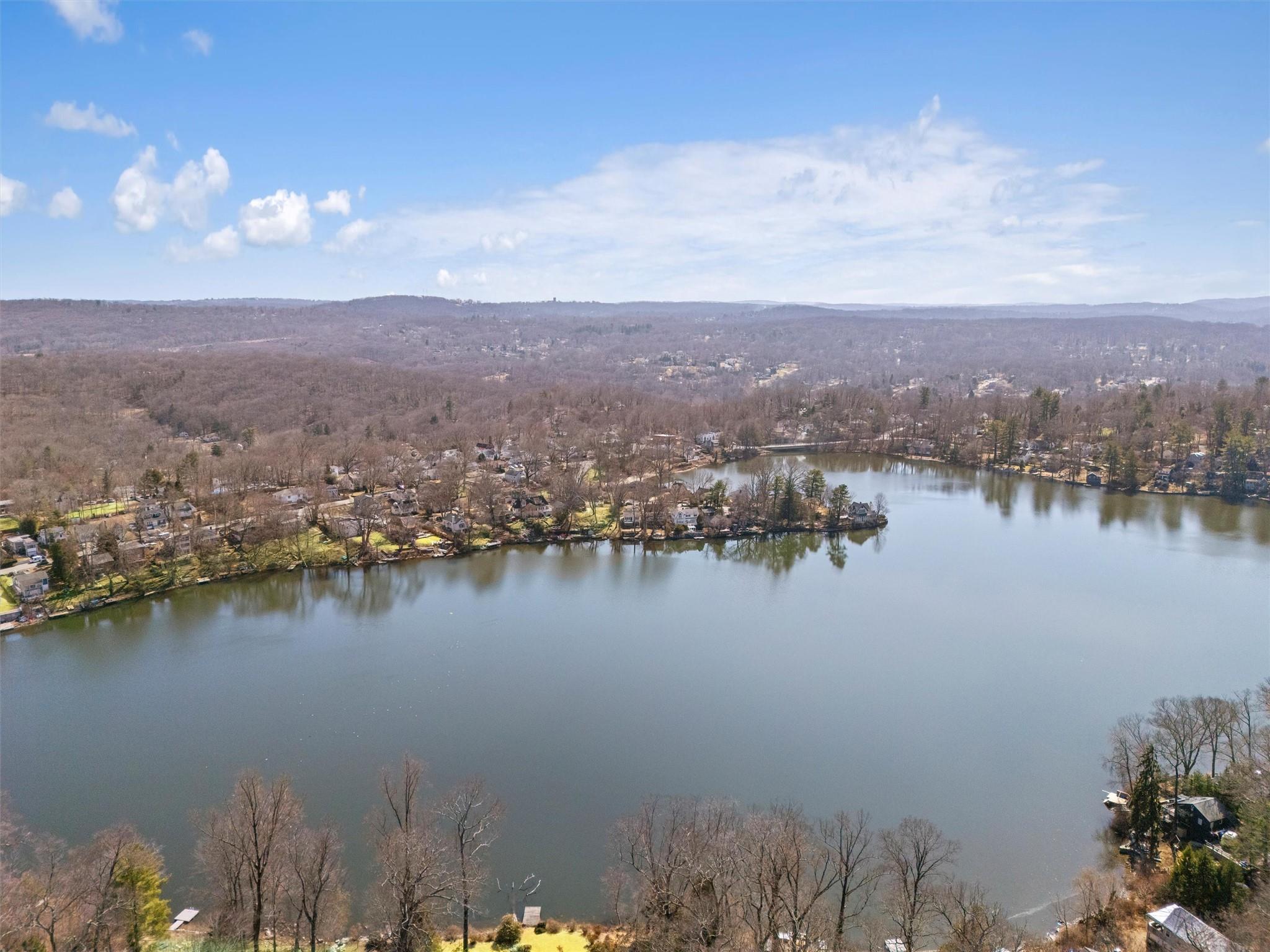 18 Point Drive, Lake Peekskill, New York image 33