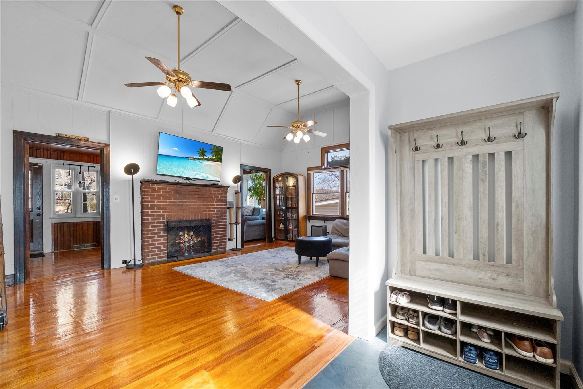 18 Point Drive, Lake Peekskill, New York image 9