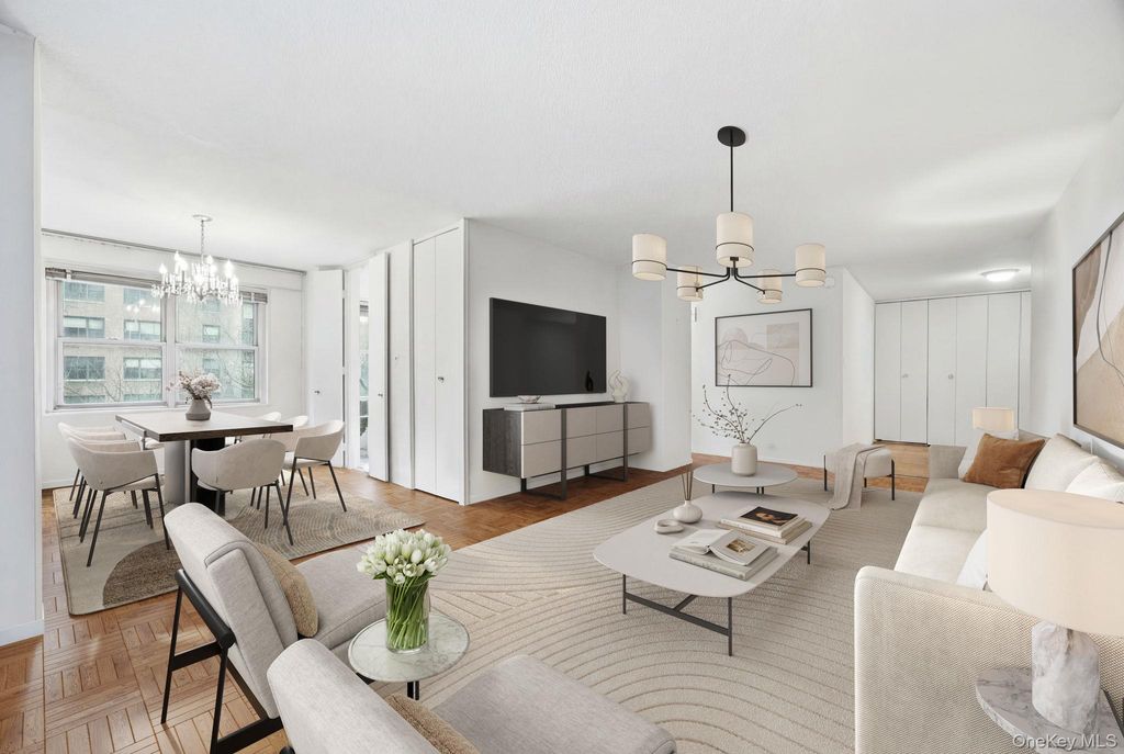 Photo of 300 E 40th Street #4T, New York (Manhattan), NY 10016 (MLS # 965782)