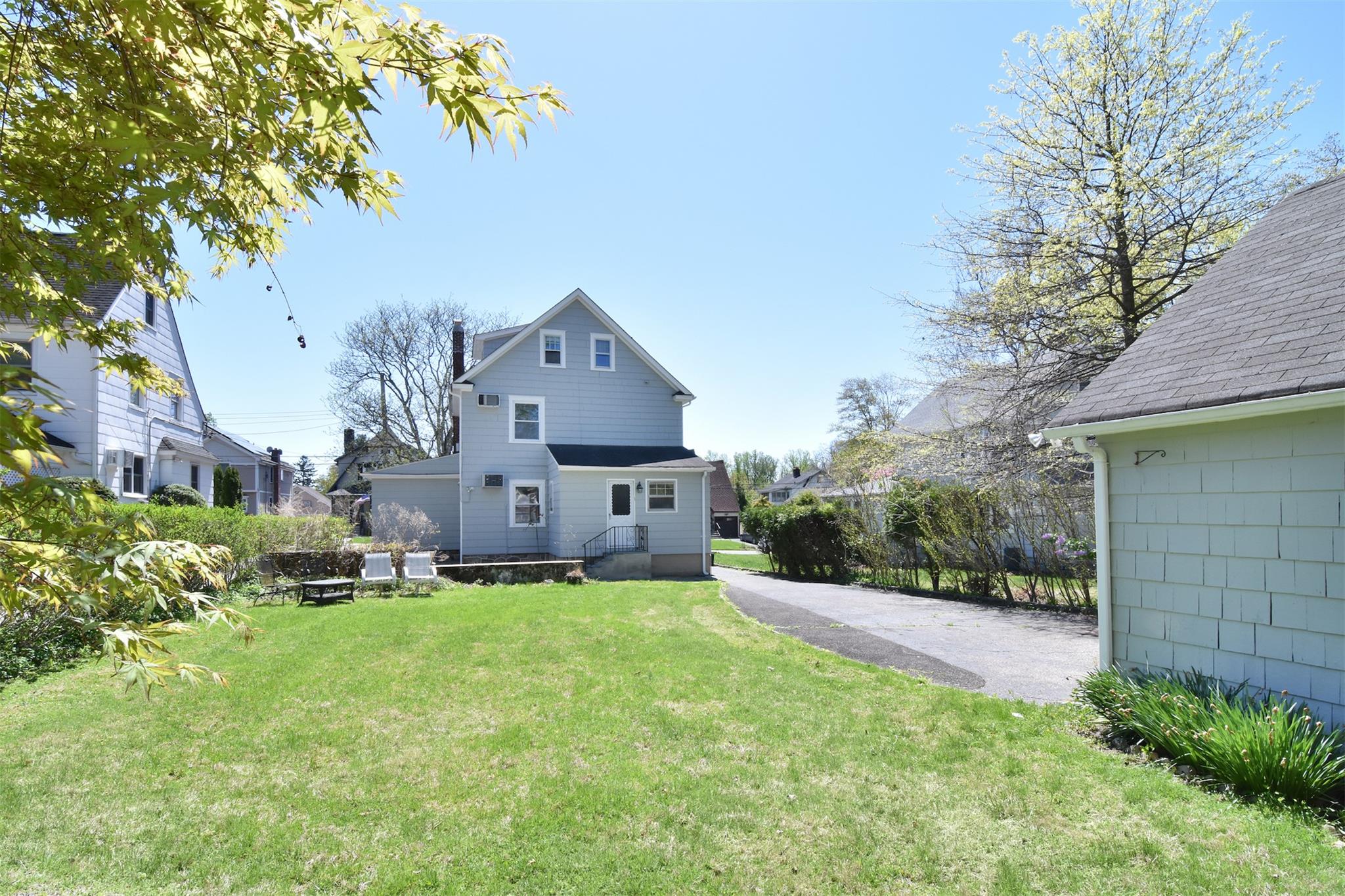 14 Alpine Road, New Rochelle, New York image 28