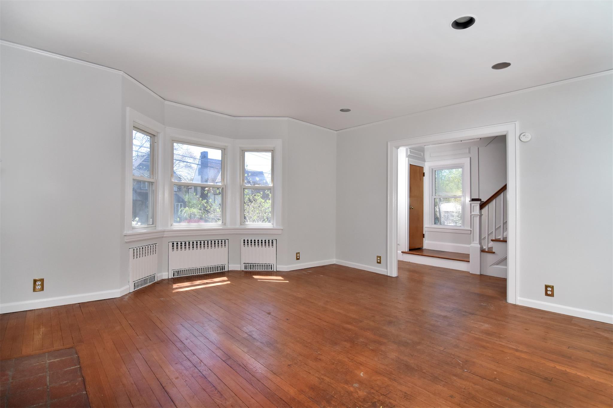14 Alpine Road, New Rochelle, New York image 6