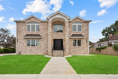 311 Lyon Street Valley Stream NY 11580