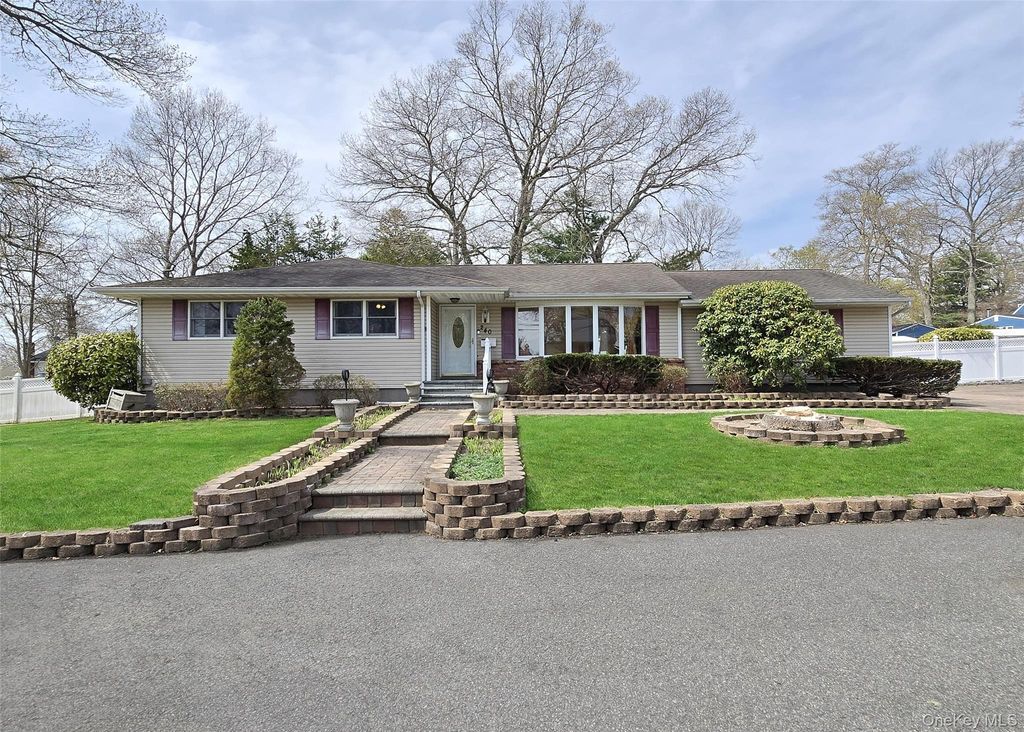 Photo of 240 N 3rd Street, Ronkonkoma, NY 11779 (MLS # 986692)