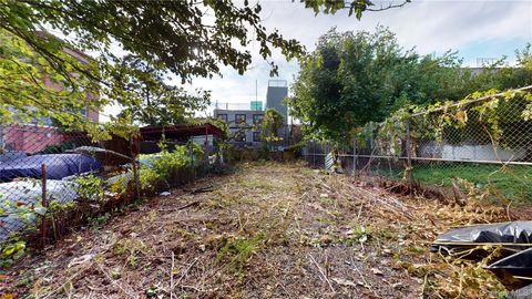 374 Ashford Street Brooklyn NY 11207